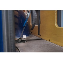Heavy-duty mounting straps for securing the camping box in the car trunk
